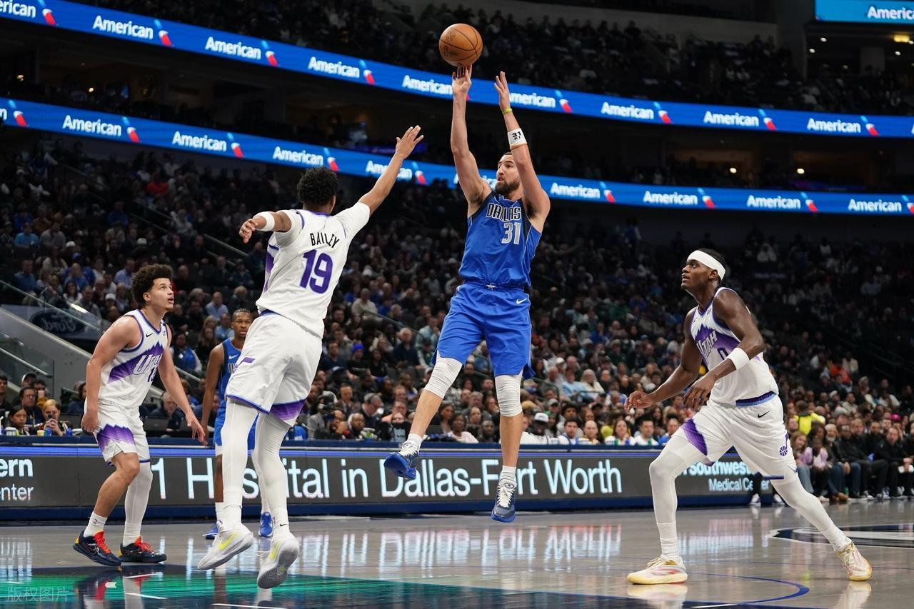 开云登录入口地址-三球30+6+11无缘今日最佳球员!因为西蒙斯末节超神19分大逆转!