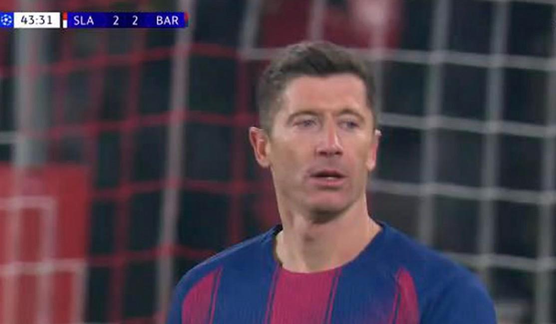 开云电子-进错门了，进了105球的莱万欧冠生涯首次打入乌龙球